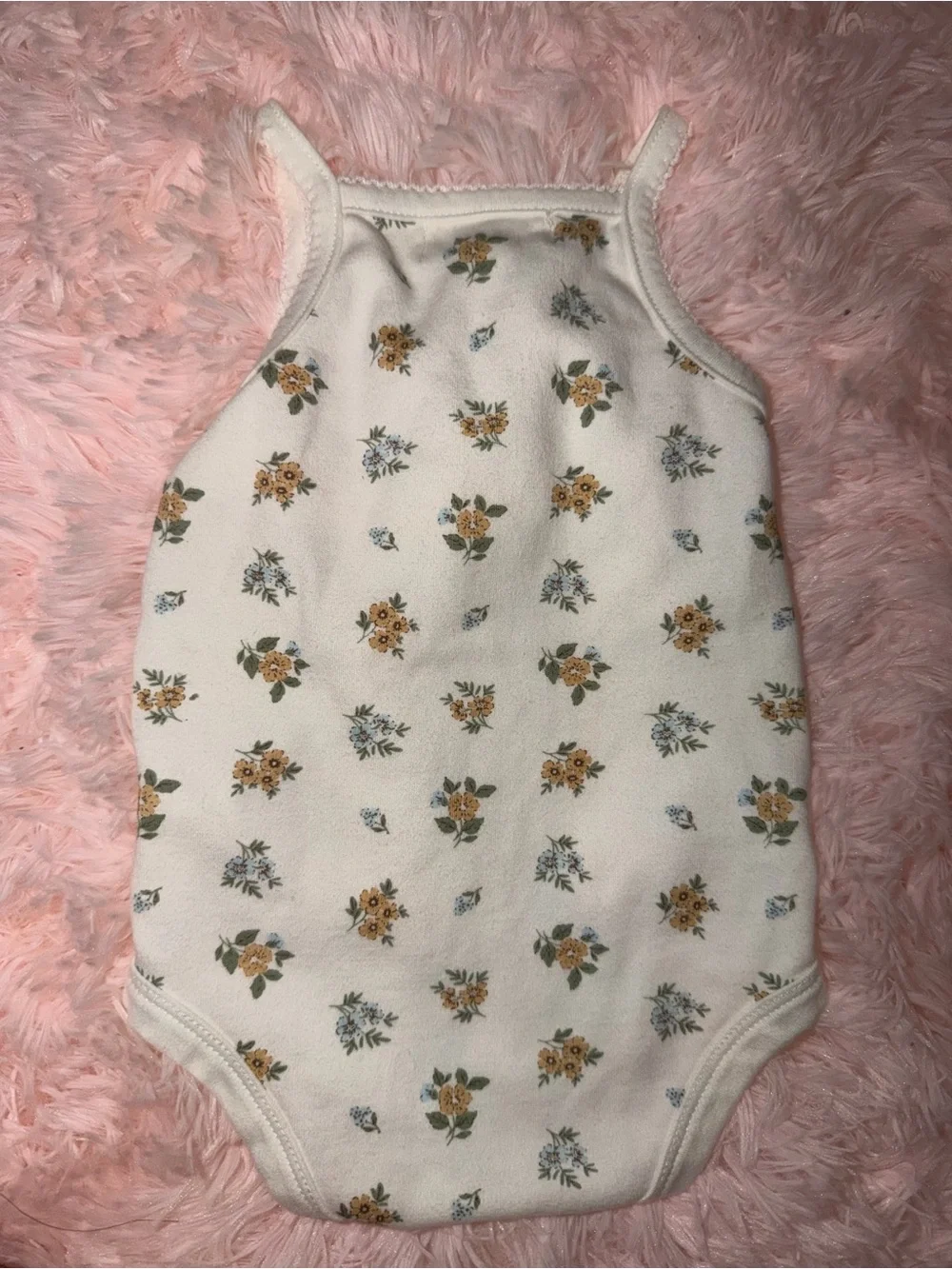 Rabbit + Bear soft white